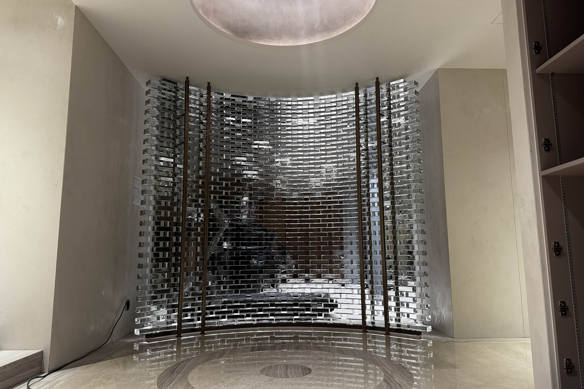Glass-brick Arched Feature wall - Bundang detached house